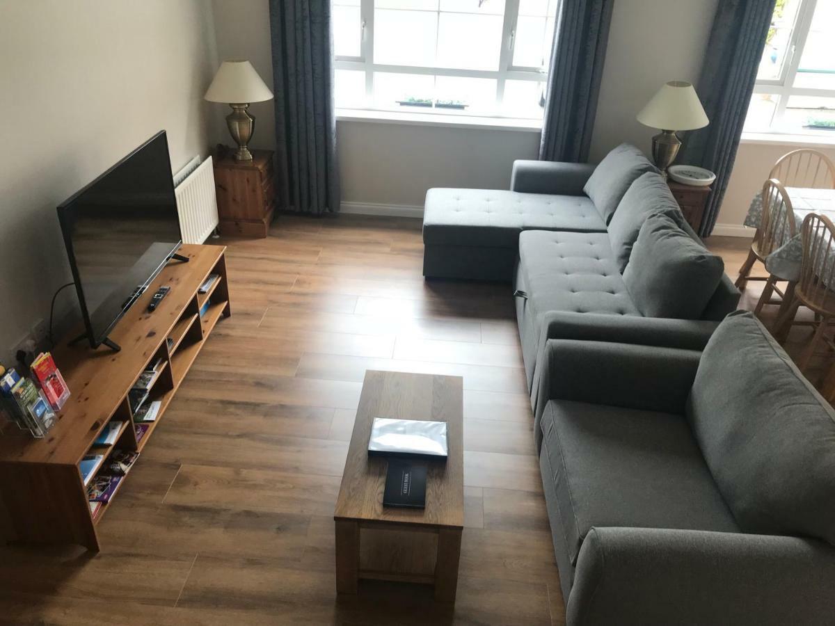 Killead House Hotell Aldergrove Eksteriør bilde